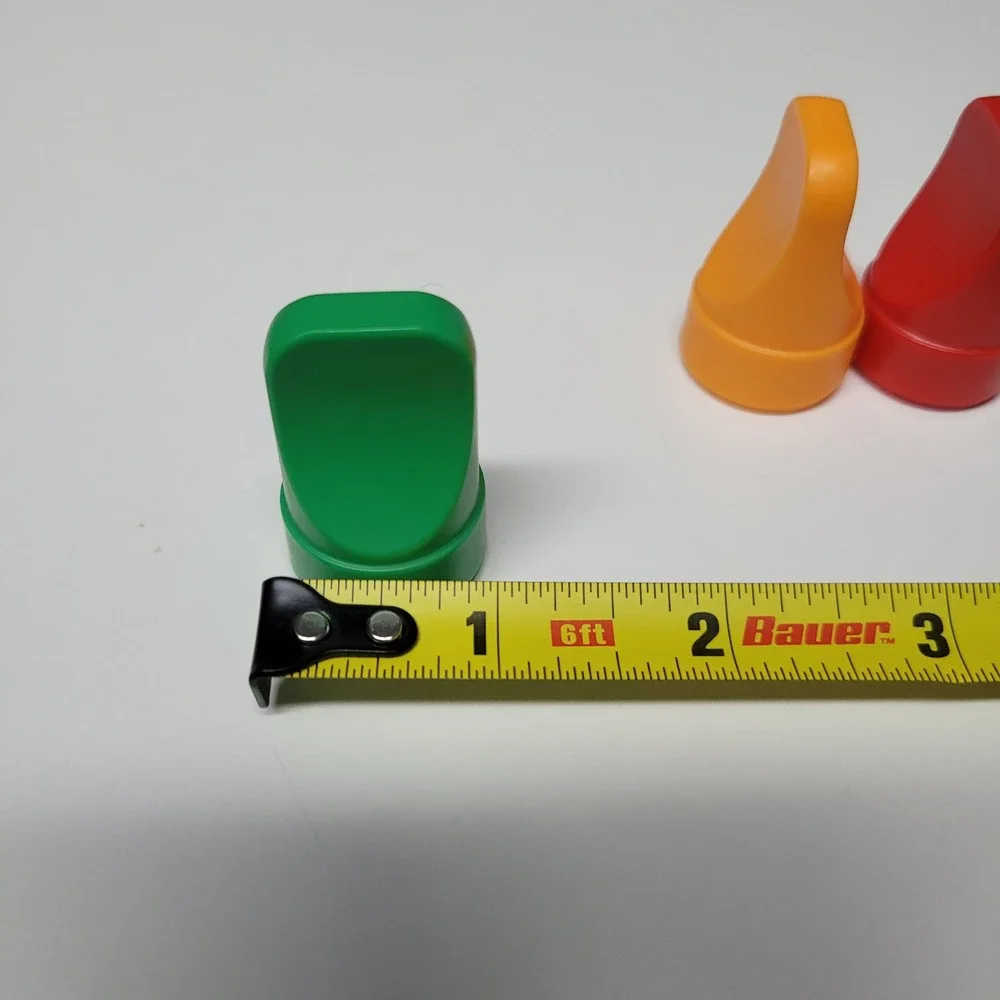 Showdown‎ Yahtzee Pawns Tokens Replacement Pieces 1991